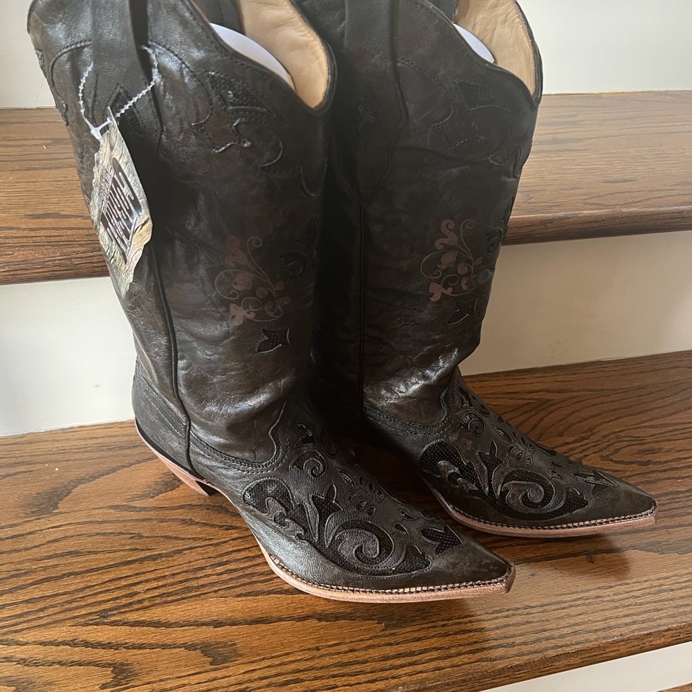 Elegant Chocolate Embroidered Heeled Boots